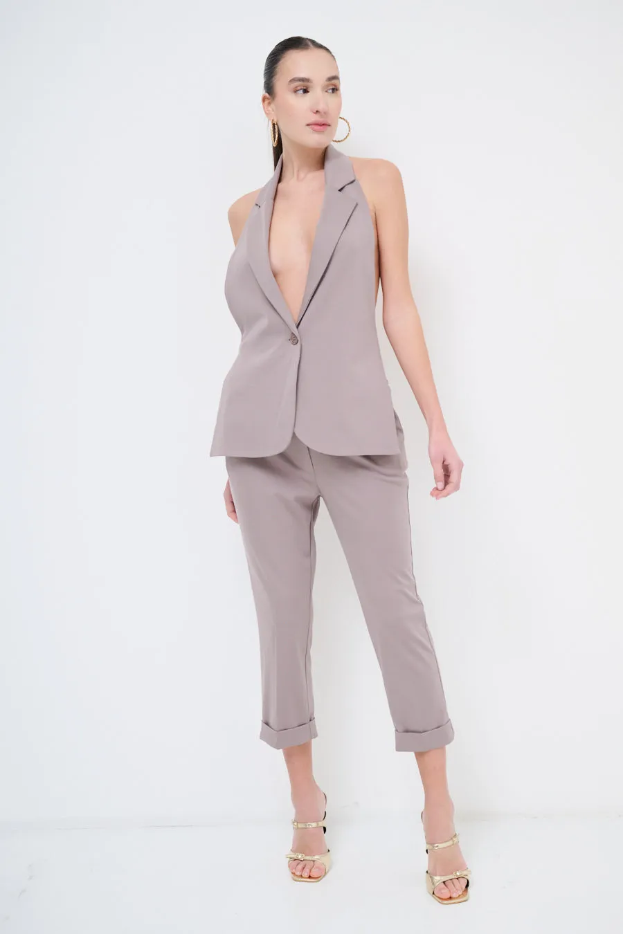 Cropped tailored trousers with rolled cuffs wholesale