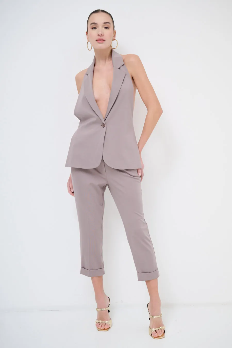 Cropped tailored trousers with rolled cuffs wholesale