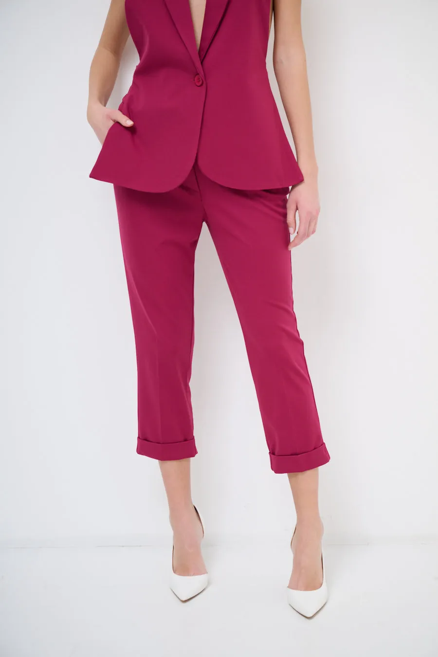 Cropped tailored trousers with rolled cuffs wholesale