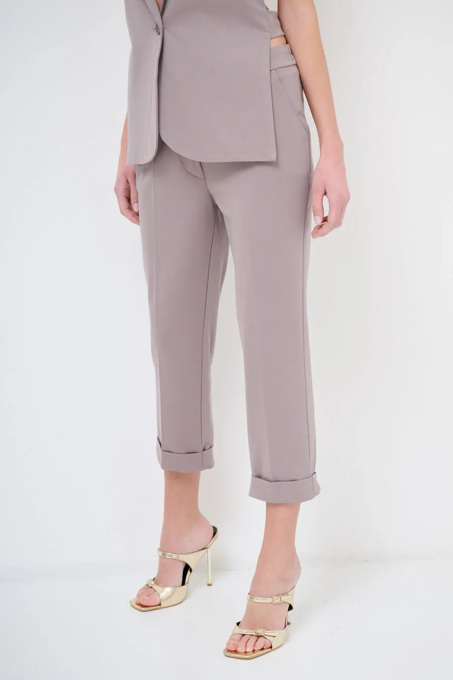 Cropped tailored trousers with rolled cuffs wholesale