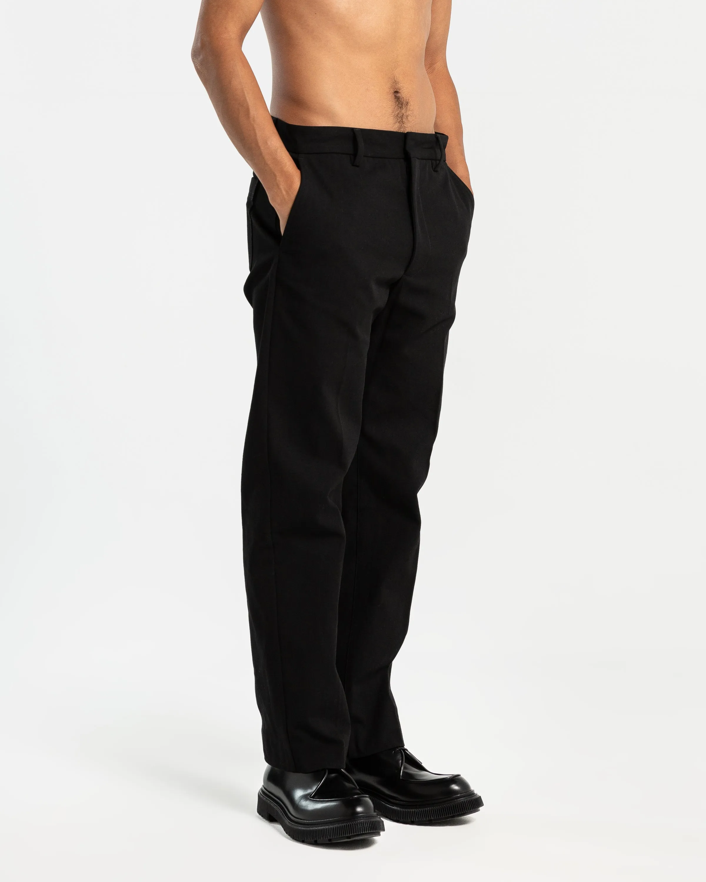 Trousers in Black